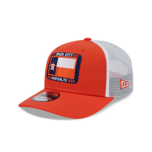 Load image into Gallery viewer, Houston Texans New Era 9Seventy 970 Curved Bill Snapback Trucker Cap