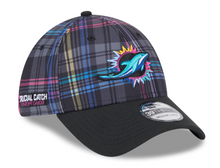 Load image into Gallery viewer, Miami Dolphins New Era Crucial Catch 39Thirty Flex Fit Hat