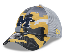Load image into Gallery viewer, Michigan Wolverines New Era 39Thirty 3930 Flex Fit Hat