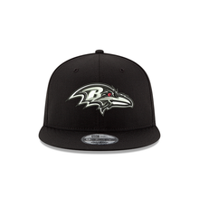 Load image into Gallery viewer, Baltimore Ravens 9Fifty New Era Snapback - Black/White