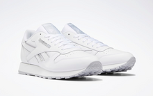 Load image into Gallery viewer, Reebok Classic Leather Sneakers