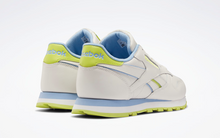 Load image into Gallery viewer, Women’s Reebok Classic Leather Shoes