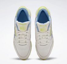 Load image into Gallery viewer, Women’s Reebok Classic Leather Shoes