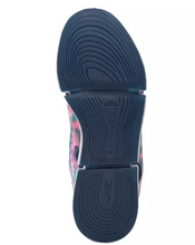 Load image into Gallery viewer, Women’s Reebok Daily Fit DMX Shoe