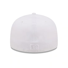 Load image into Gallery viewer, Seattle Mariners New Era 59Fifty 5950 White on White WOW Fitted Cap # 60291360