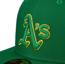 Load image into Gallery viewer, Oakland Athletics Fitted 59Fifty 5950 New Era Trucker Hat 60228489