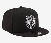 Load image into Gallery viewer, Boston Celtics Black &amp; White New Era 950 9Fifty Snapback Hat