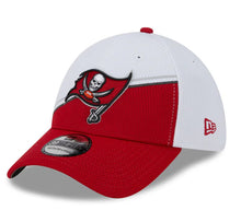 Load image into Gallery viewer, Tampa Bay Buccaneers New Era 39Thirty 3930 Flex Fit Hat
