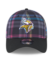 Load image into Gallery viewer, Minnesota Vikings New Era Crucial Catch 39Thirty 3930 Flex Fit Hat