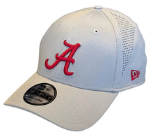 Load image into Gallery viewer, Alabama Crimson Tide Classic 39Thirty 3930 New Era Flex Fit Perforated Gray Cap with Crimson Alabama Logo