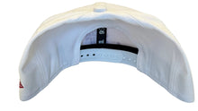 Load image into Gallery viewer, Alabama Crimson Tide White &amp; Crimson 9Seventy 970 New Era Stretch Snapback Cap with Rope Trim