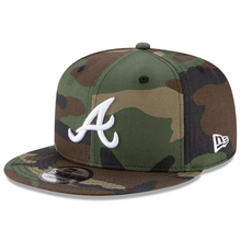 Load image into Gallery viewer, Atlanta Braves New Era 9Fifty 950 Camouflage Snapback Cap