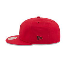 Load image into Gallery viewer, Atlanta Falcons New Era 59Fifty 5950 Red &amp; Black Performance Tech Fitted Hat