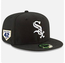 Load image into Gallery viewer, Chicago White Sox New Era Black Hat with White Sox Logo 59Fifty 5950 Jackie Robinson Side Patch Fitted Cap