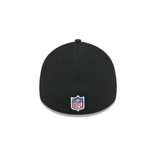 Load image into Gallery viewer, Baltimore Ravens New Era 39Thirty 3930 Flex Fit Training Hat