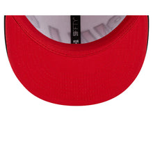 Load image into Gallery viewer, Chicago Bulls New Era 950 9Fifty Red, Black &amp; White Back Half Snapback Hat