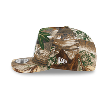 Load image into Gallery viewer, Chicago White Sox New Era Real Tree Camouflage 9Fifty 950 A Frame Pre-Curved Bill Snapback Hat