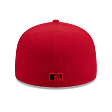 Load image into Gallery viewer, Chicago White Sox New Era 59fifty 5950 Cardinal Red &amp; Black Fitted Hat
