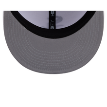 Load image into Gallery viewer, Chicago White Sox New Era 59fifty 5950 White &amp; Black Fitted Hat