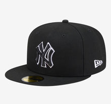 Load image into Gallery viewer, New York Yankees New Era 59Fifty Black Cap with Black Yankees Logo White Outline 5950 Fitted Cap