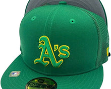 Load image into Gallery viewer, Oakland Athletics Fitted 59Fifty 5950 New Era Trucker Hat 60228489