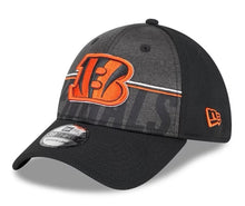 Load image into Gallery viewer, Cincinnati Bengals New Era 39Thirty 3930 Flex Fit Training Hat