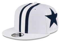 Load image into Gallery viewer, Dallas Cowboys New Era 9Fifty 950 Snapback Helmet Hat