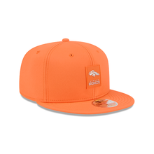 Load image into Gallery viewer, Denver Broncos New Era 59Fifty Sideline Performance Tech 5950 Fitted Cap