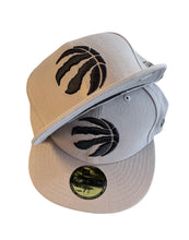 Load image into Gallery viewer, Toronto Raptors New Era 59Fifty Gray 5950 Fitted Hat