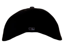 Load image into Gallery viewer, New York Yankees New Era 59Fifty 5950 Fitted Hat with Planets, Stars &amp; Spaceships Planetary Design