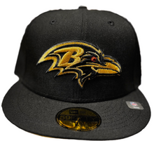 Load image into Gallery viewer, Baltimore Ravens New Era 5950 Black Gold Metallic 59Fifty Fitted Cap