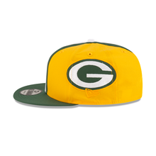 Load image into Gallery viewer, Green Bay Packers New Era 9Fifty 950 Snapback Helmet Pack Exclusive Cap