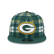 Load image into Gallery viewer, Green Bay Packers New Era 9Fifty 950 Snapback Statement Sideline Plaid Cap