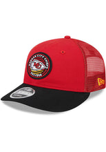 Load image into Gallery viewer, Kansas City Chiefs New Era 9Fifty 950 Low Profile Trucker Snapback Cap