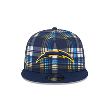 Load image into Gallery viewer, Los Angeles Chargers New Era 9Fifty 950 Snapback Statement Sideline Plaid Cap