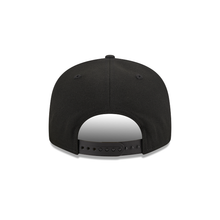 Load image into Gallery viewer, Los Angeles Lakers 9FIFTY 950 Metallic Black with Gold New Era Snapback Hat