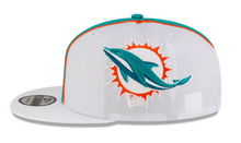 Load image into Gallery viewer, Miami Dolphins New Era 9Fifty 950 Snapback Helmet Pack Exclusive Cap