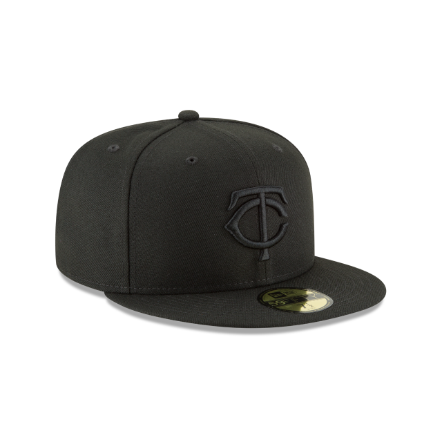 Minnesota Twins New Era 59Fifty Black on Black Fitted Cap