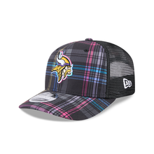 Load image into Gallery viewer, Minnesota Vikings New Era 9Seventy 970 Stretch Snap Snapback Crucial Catch New Era Cap