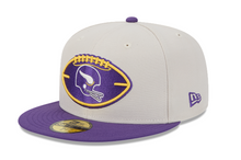 Load image into Gallery viewer, Minnesota Vikings New Era 9Fifty 950  Snapback Sideline New Era Cap