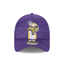 Load image into Gallery viewer, Minnesota Vikings New Era Sideline 39Thirty 3930 Flex Fit Hat