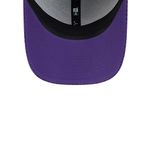 Load image into Gallery viewer, Minnesota Vikings New Era Sideline 39Thirty 3930 Flex Fit Hat