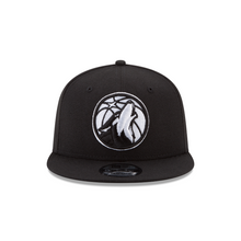 Load image into Gallery viewer, Minnesota Timberwolves 9FIFTY 950 New Era Black &amp; White Snapback Hat