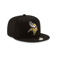 Load image into Gallery viewer, Minnesota Vikings New Era 9Fifty 950 Snapback Cap