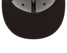 Load image into Gallery viewer, New Orleans Saints New Era 9Fifty 950 Triple Black Snapback Cap