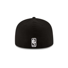 Load image into Gallery viewer, New York Knicks New Era 59Fifty Black &amp; White 5950 Fitted Hat