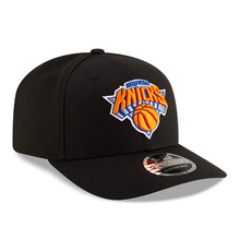 Load image into Gallery viewer, New York Knicks New Era 970 9Seventy Stretch Snap Black Snapback Hat with Team Colors Logo