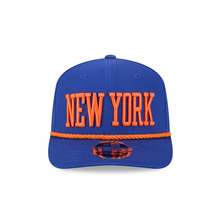 Load image into Gallery viewer, New York Knicks New Era 970 9Seventy Stretch Snap Snapback Hat