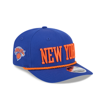 Load image into Gallery viewer, New York Knicks New Era 970 9Seventy Stretch Snap Snapback Hat