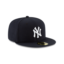 Load image into Gallery viewer, New York Yankees New Era 59Fifty 5950 Navy &amp; White Fitted Cap